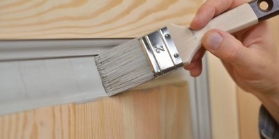 Fix or paint a door with ease Learn to fix or paint a door