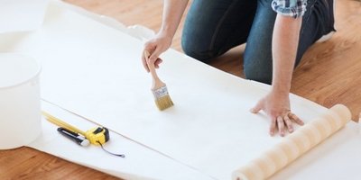 Tips for hanging wallpaper Hanging wallpaper
