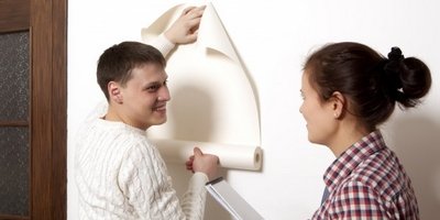 Hanging wallpaper in difficult rooms Clever tips from hanging wallpaper